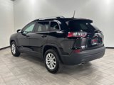 Used 2019 Jeep Cherokee Latitude w/ Popular Appearance Group image 5
