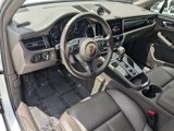 Used 2024 Porsche Macan image 4