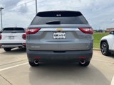 Used 2020 Chevrolet Traverse LT image 3