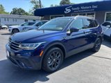 Used 2024 Volkswagen Tiguan SE w/ Panoramic Sunroof Package image 6