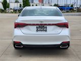 Used 2019 Toyota Avalon XLE image 6