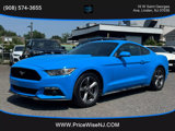 Used 2017 Ford Mustang Coupe image 3