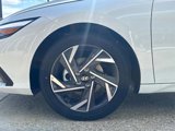 New 2025 Hyundai Elantra SEL image 3