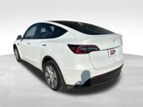 Used 2022 Tesla Model Y Long Range image 5