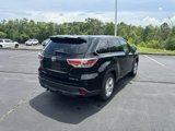 Used 2015 Toyota Highlander Limited image 3