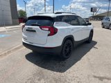 Used 2023 GMC Terrain SLE w/ Driver Convenience Package image 3