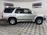 Used 2001 Toyota 4Runner SR5 image 2