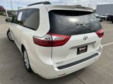 Used 2017 Toyota Sienna Limited image 4