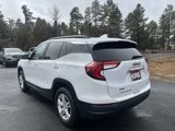 Used 2023 GMC Terrain SLE w/ Driver Convenience Package image 6