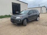 Used 2016 Ford Explorer XLT w/ Equipment Group 202A image 5