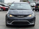Used 2020 Chrysler Pacifica Touring-L image 3