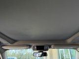Used 2018 Chrysler 300 Touring L image 3