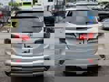 Used 2017 Hyundai Santa Fe SE image 4