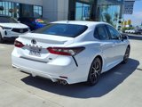 Used 2023 Toyota Camry SE image 3