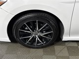 Used 2022 Toyota Camry SE image 3