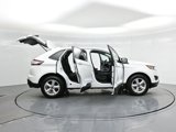 Certified 2017 Ford Edge SE image 5