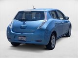 Used 2011 Nissan Leaf SL image 4