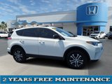 Used 2018 Toyota RAV4 LE image 1