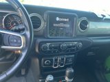 Used 2018 Jeep Wrangler Unlimited Sahara image 2