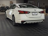 Used 2022 Nissan Altima 2.5 SV w/ SV Premium Package image 6