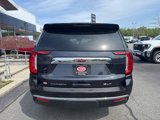 New 2024 GMC Yukon XL SLT w/ SLT Luxury Package image 5