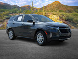 Used 2023 Chevrolet Equinox LT image 2