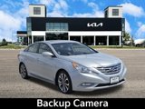 Used 2013 Hyundai Sonata SE w/ Navigation & Sunroof Pkg image 2