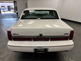 Used 1997 Lincoln Town Car Executive image 6