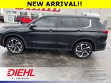 Used 2022 Mitsubishi Outlander ES image 3