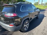 Used 2019 Jeep Cherokee Limited image 5