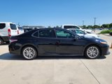 Used 2019 Toyota Camry XLE image 2
