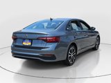 Used 2024 Volkswagen Jetta Sport image 5