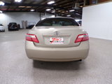 Used 2009 Toyota Camry LE image 4