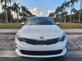 Used 2016 Kia Optima EX w/ Premium Package image 2