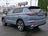 New 2025 Mitsubishi Outlander SE image 3