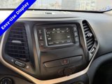 Used 2015 Jeep Cherokee Latitude w/ Cold Weather Group image 3
