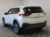 Used 2023 Nissan Rogue SV image 3
