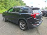 Used 2022 GMC Terrain SLT w/ Infotainment Package II image 4