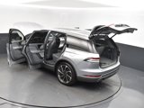 Used 2020 Lincoln Aviator Reserve w/ Equipment Group 202A image 2