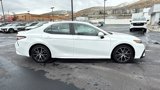 Used 2023 Toyota Camry SE image 2