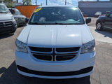Used 2018 Dodge Grand Caravan SE image 2