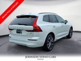 Certified 2022 Volvo XC60 B5 Momentum w/ Climate Package image 3