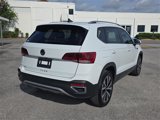 Used 2022 Volkswagen Taos SE image 4