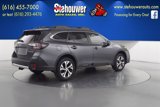 Used 2021 Subaru Outback Limited image 3