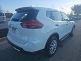 Used 2020 Nissan Rogue S image 4