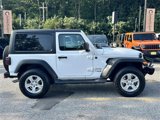 Used 2018 Jeep Wrangler Sport image 2