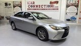 Used 2017 Toyota Camry SE image 2
