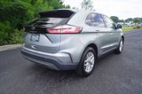 Used 2023 Ford Edge SEL image 3