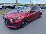 Used 2023 Nissan Altima 2.5 SR w/ SR Premium Package image 3