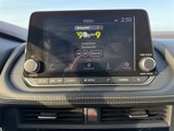 Used 2023 Nissan Rogue SV image 3